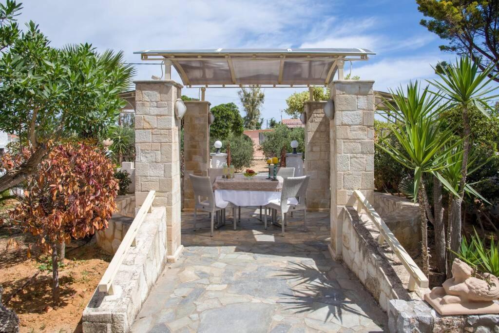 הוילה חאניה Renas Secret Garden House מראה חיצוני תמונה