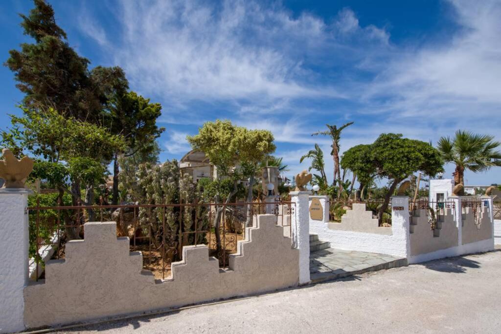 הוילה חאניה Renas Secret Garden House מראה חיצוני תמונה
