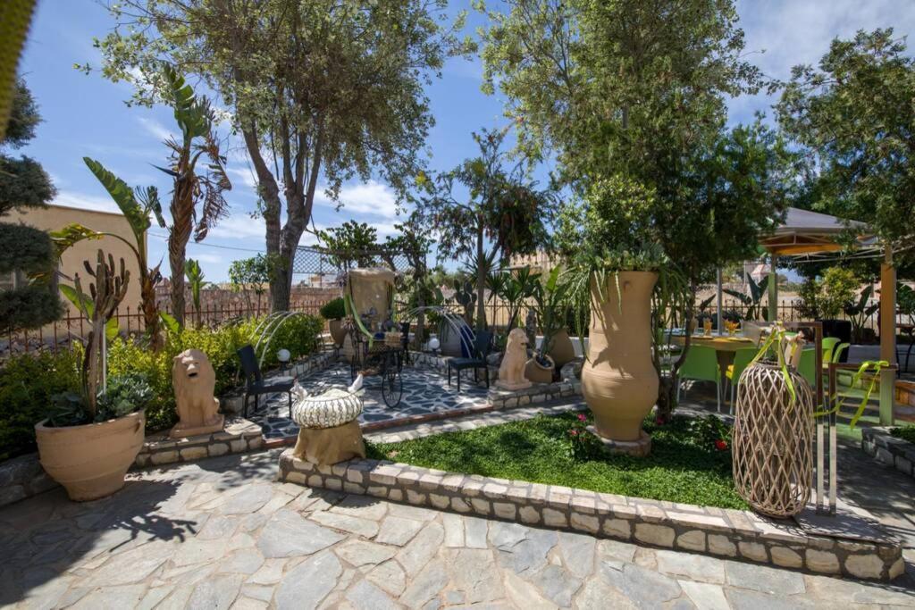 הוילה חאניה Renas Secret Garden House מראה חיצוני תמונה