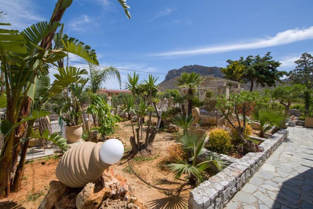 הוילה חאניה Renas Secret Garden House מראה חיצוני תמונה