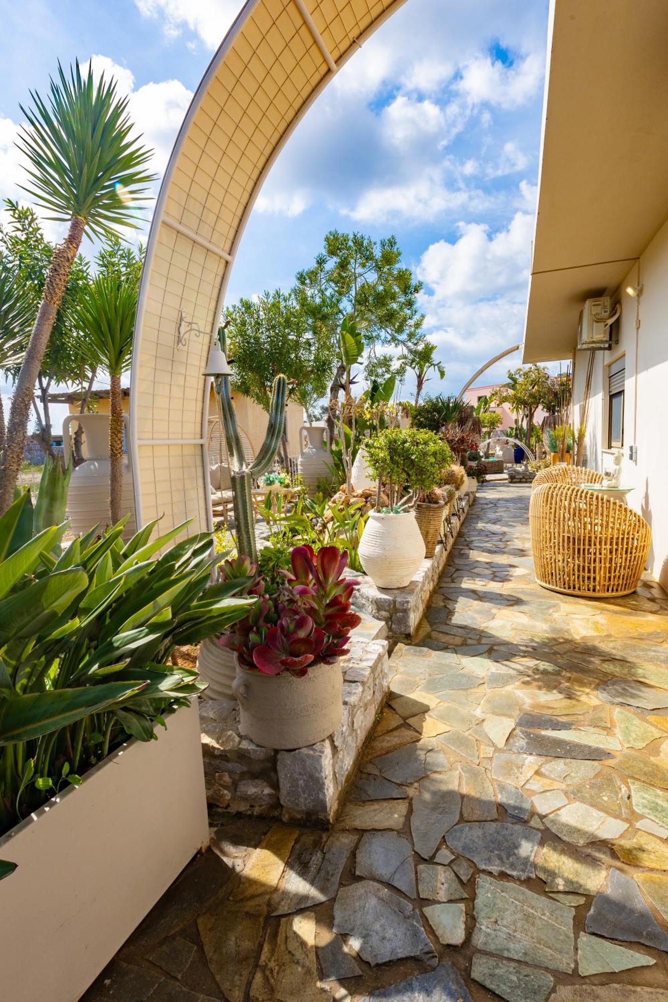 הוילה חאניה Renas Secret Garden House מראה חיצוני תמונה